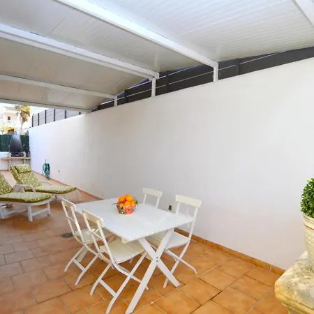 Apartamento Apartamento Con Terraza Cerca Del Mar